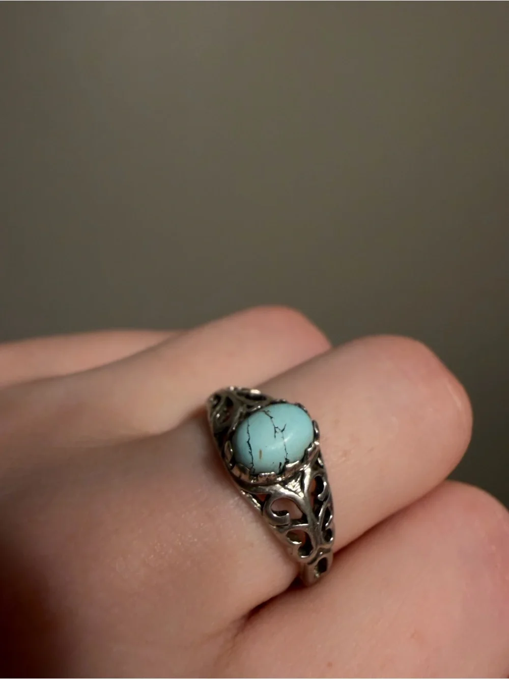 925 Sterling Silver Turquoise Cabochon Filigree  Ring
